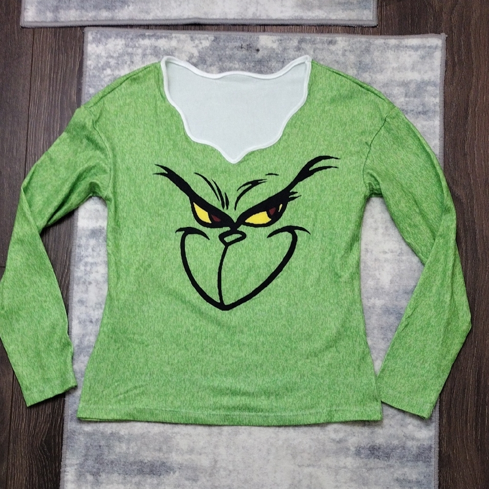 NWOT Green Grinch Long Sleeve Top Medium